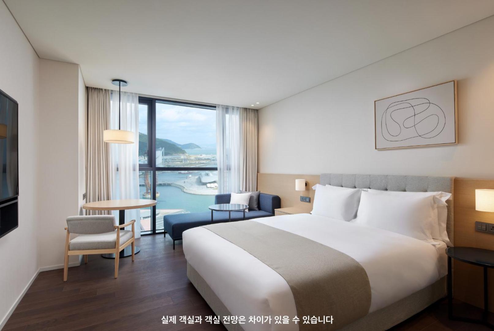 Shilla Stay Yeosu Expo Station Exterior photo